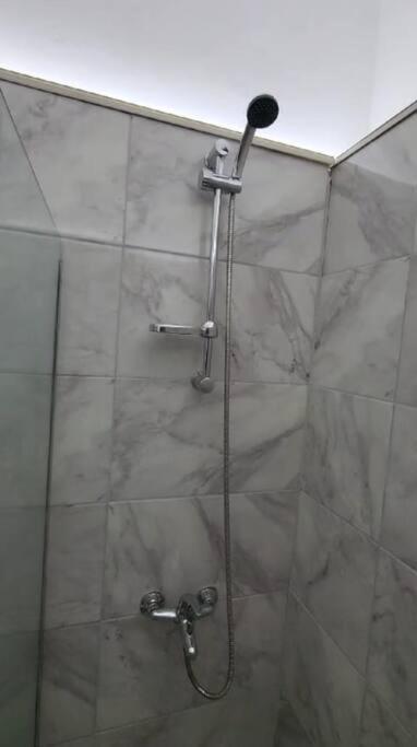 Un Lugar Unico, Cerca Del Colon Apartment *